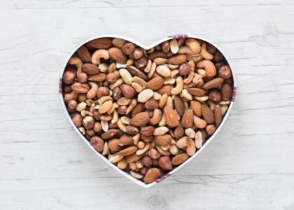 cholesterol lowering nuts