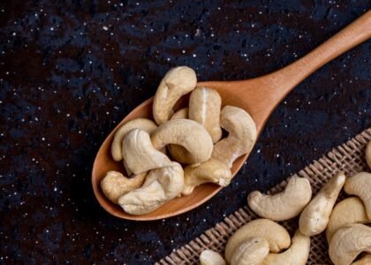 natural cashews for energy