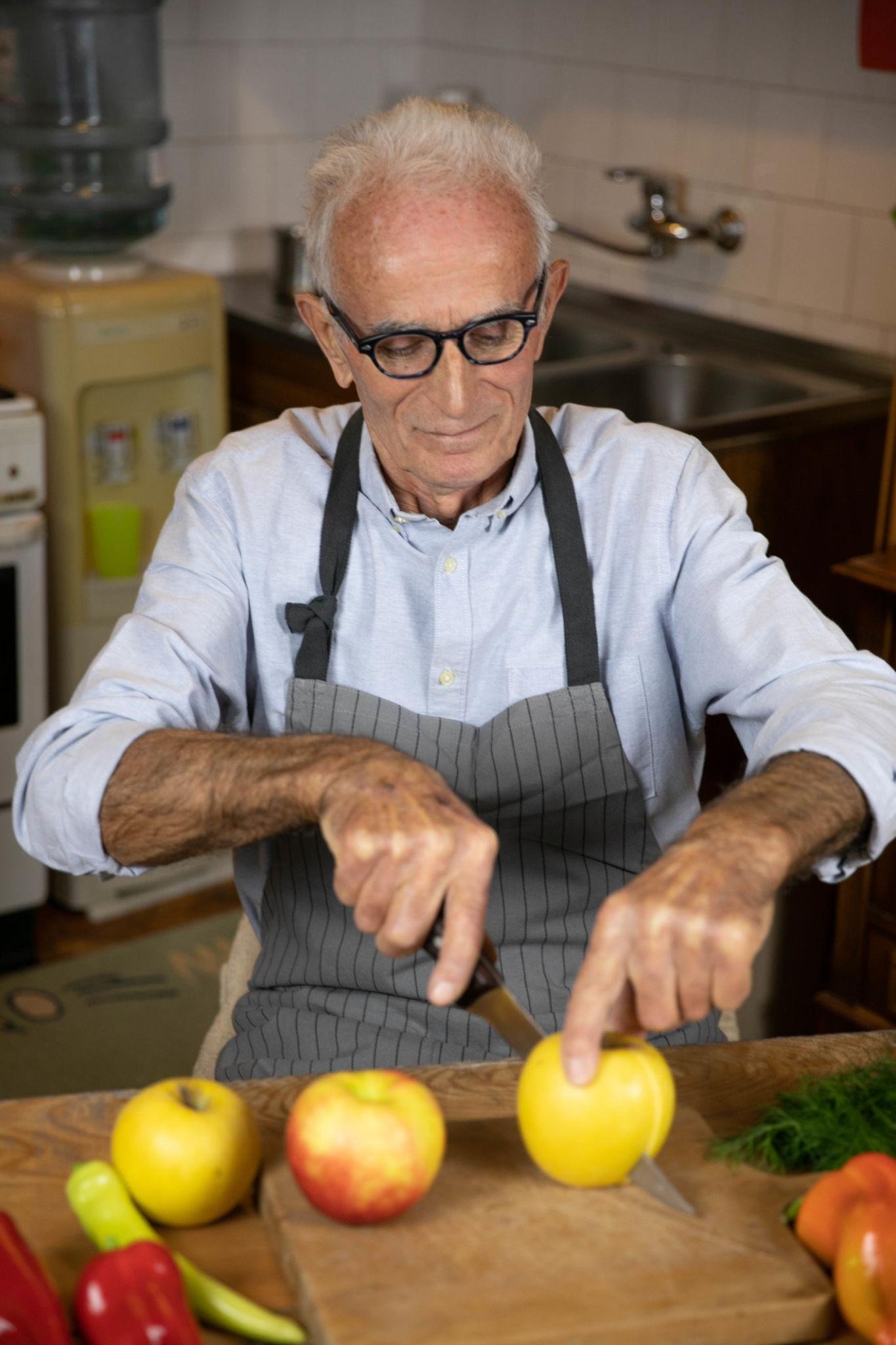 fruits for elderly health
