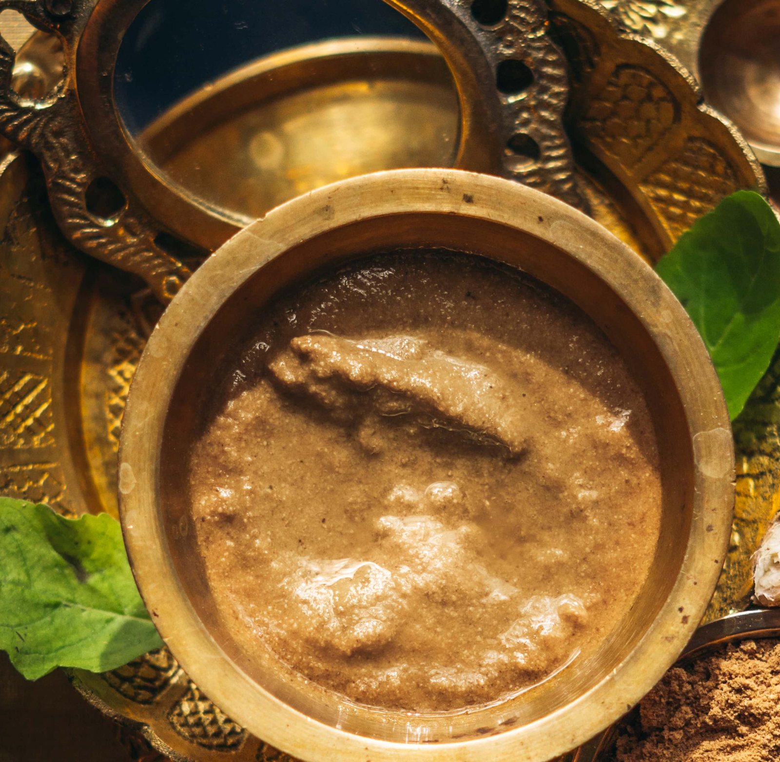 Red Sandal Powder - Image 2